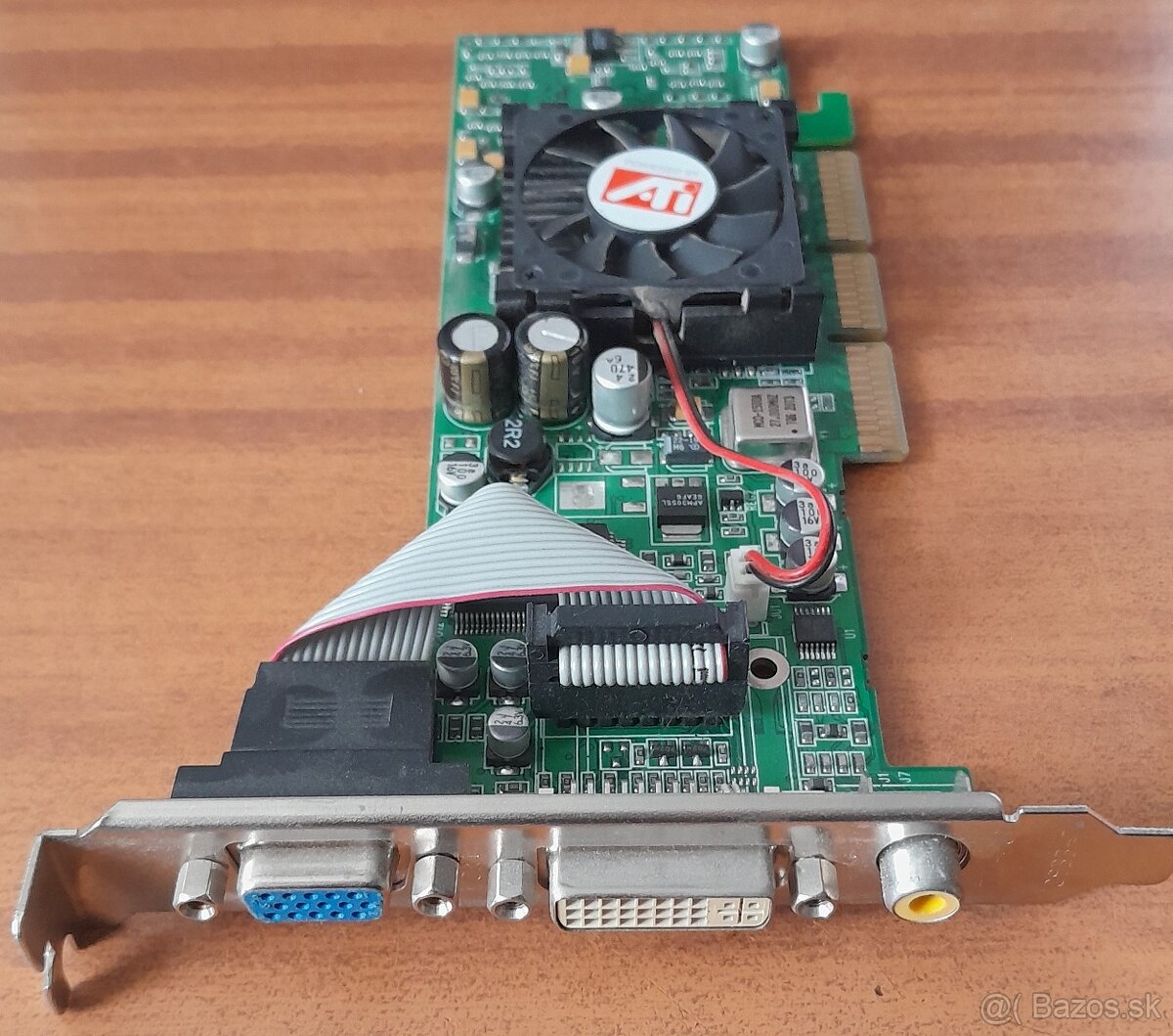 ATI Radeon 9100 64MB - 2