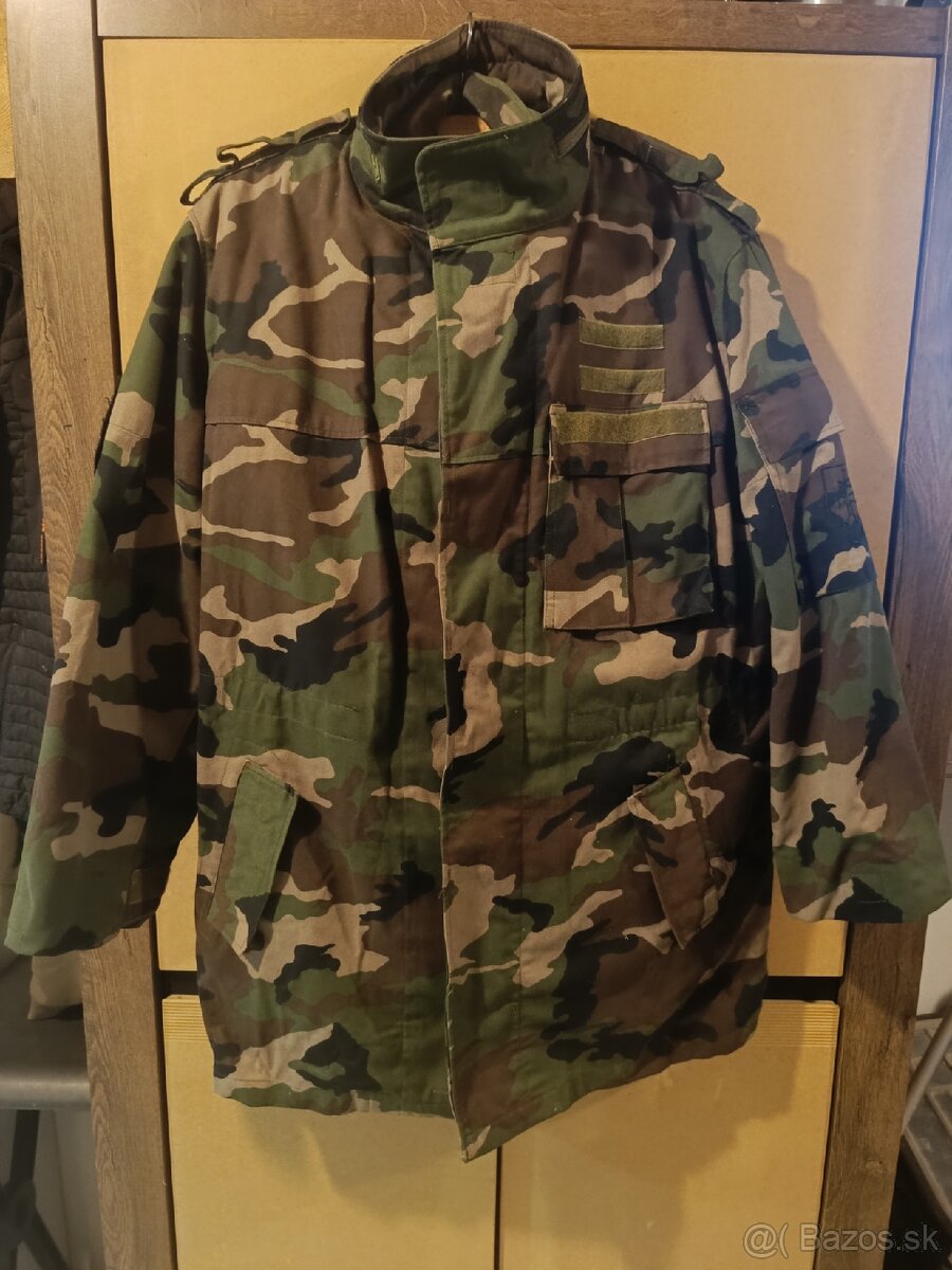 Vojenské oblečenie a material - 2