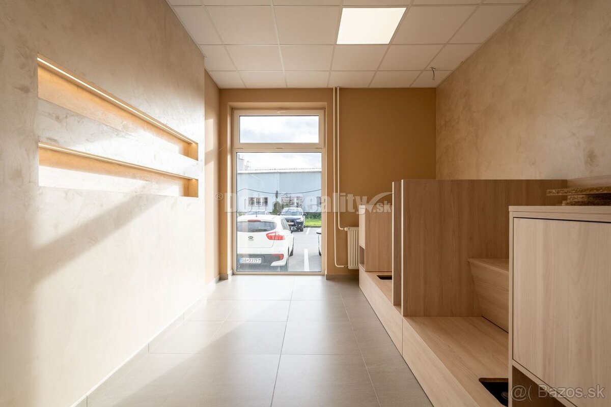 PRENÁJOM: Obchodný priestor pre koncept krásy a starostlivos - 2