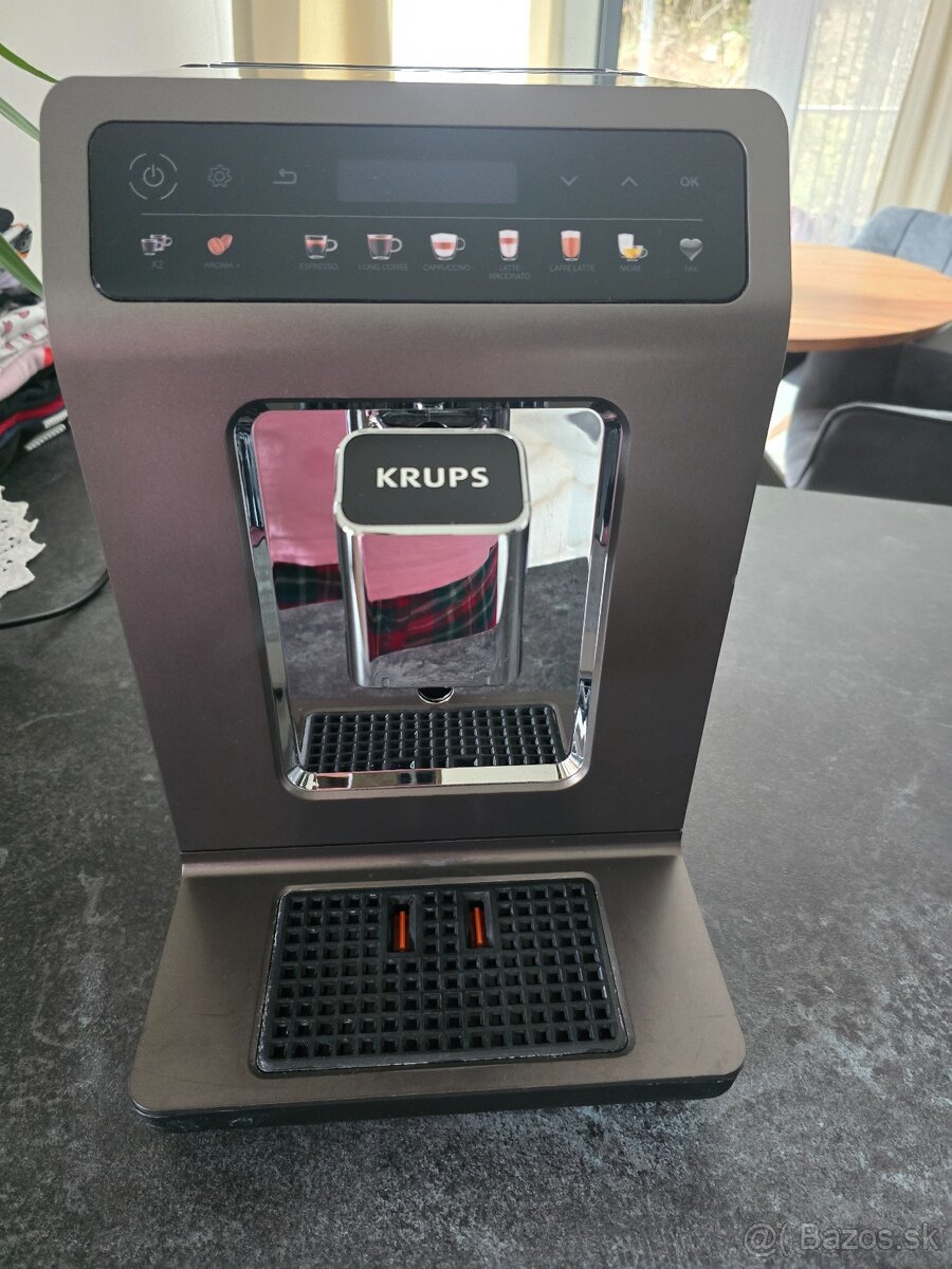 Kávovar Krups EA89 - 2