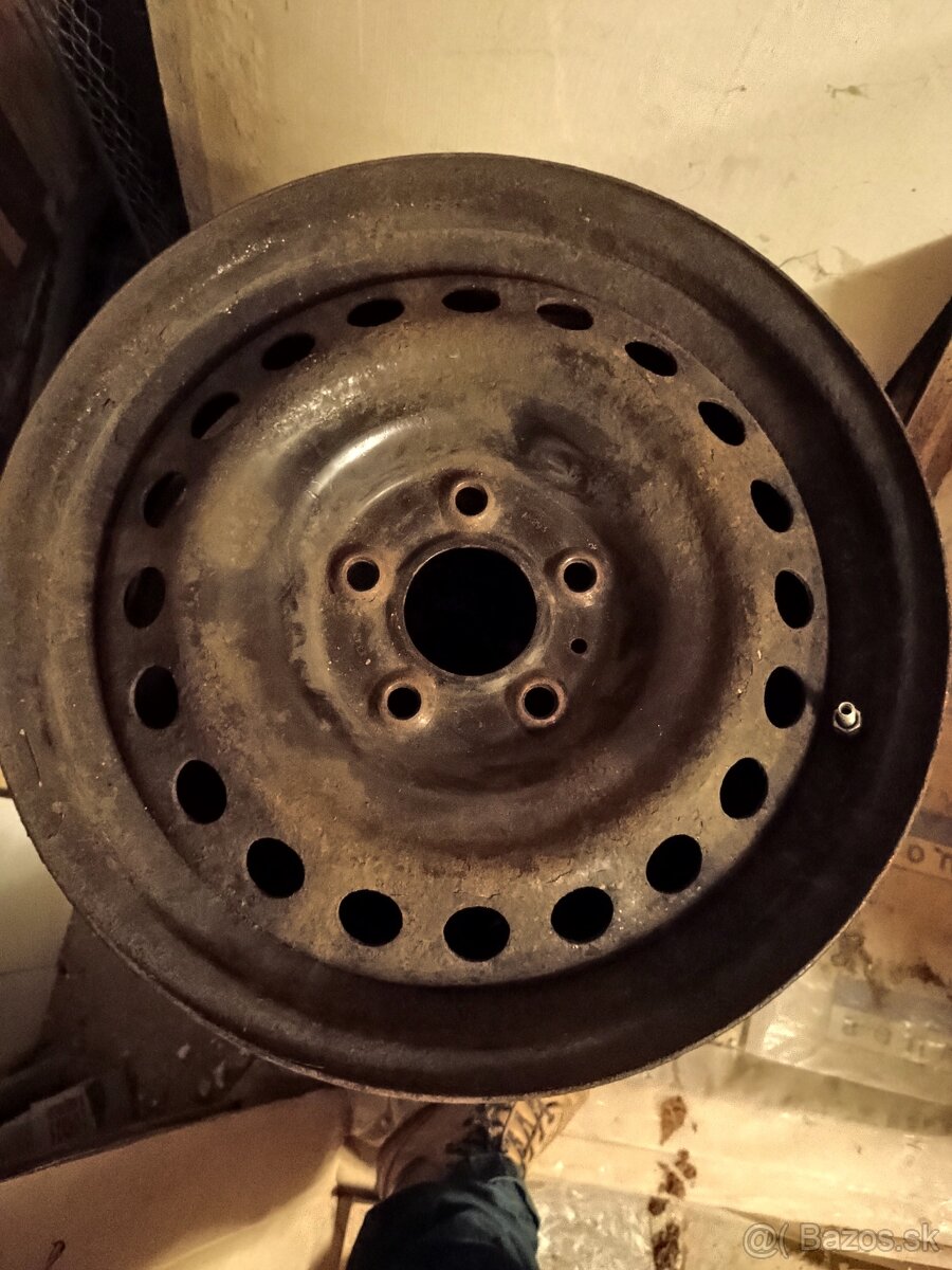 Nissan Pulsar disky 16" - 2