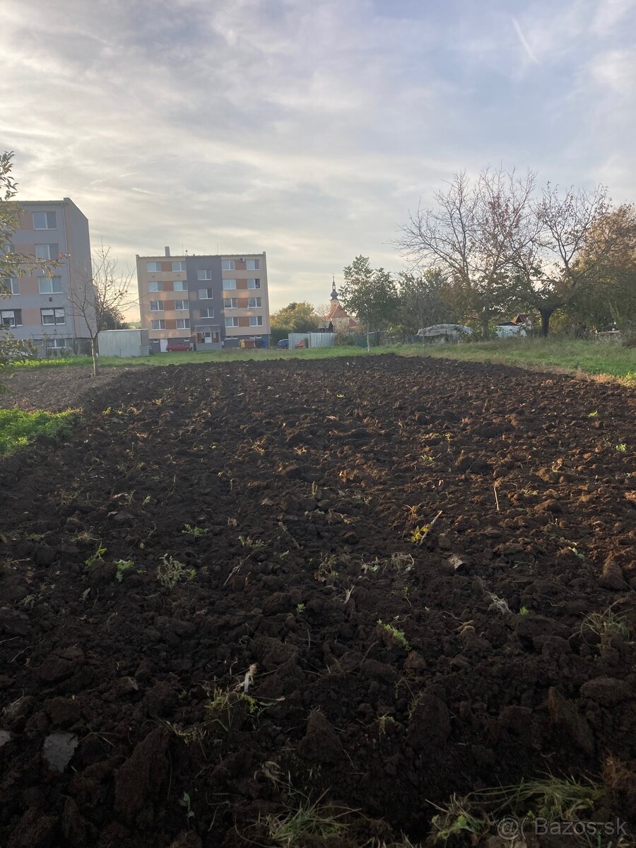 Záhradné práce (oranie,rozrábanie,mulčovanie) - 2