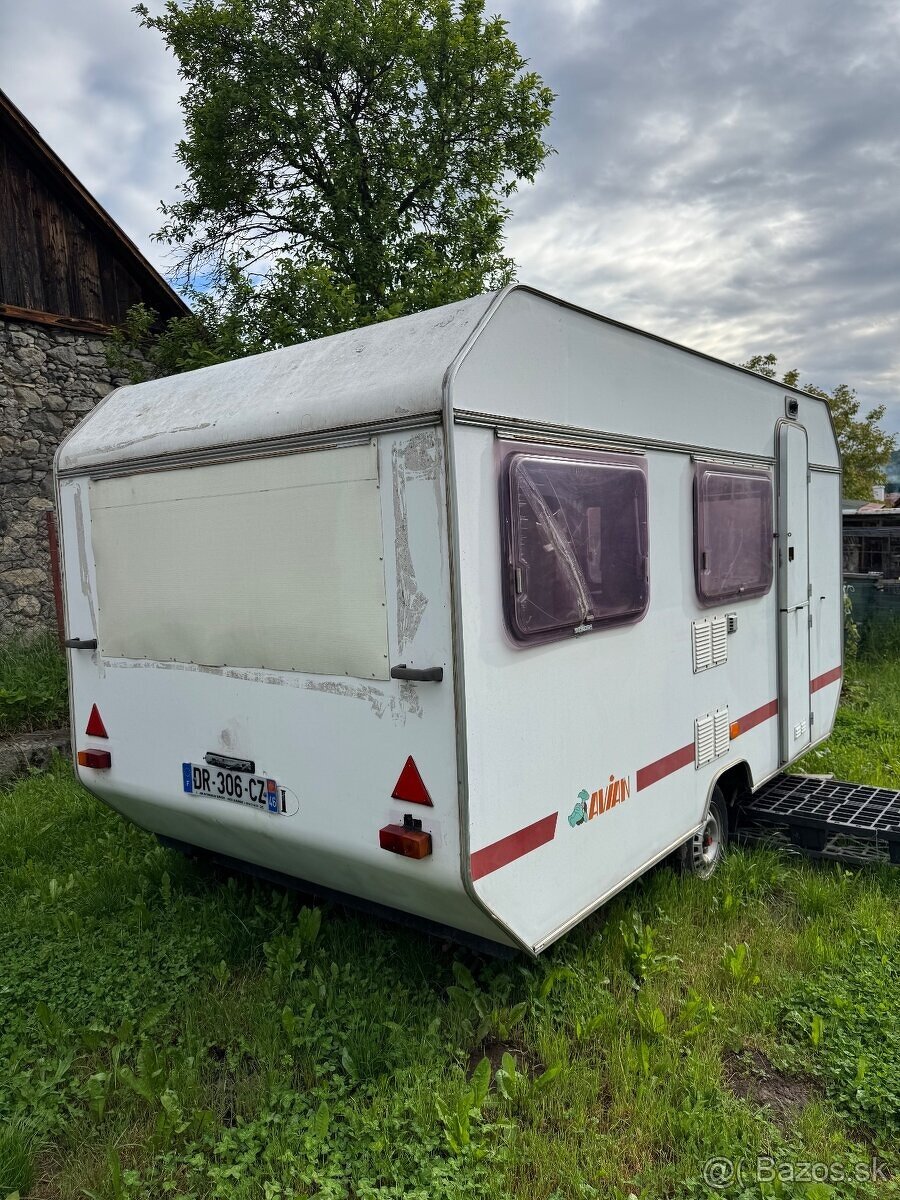 Predam obytny prives-karavan - 2
