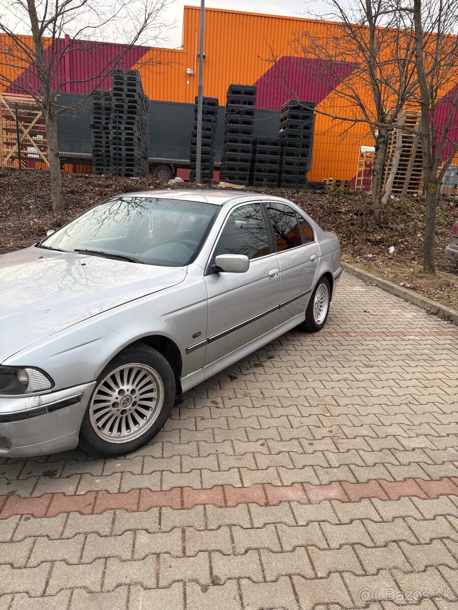 BMW e39 525tds - 2