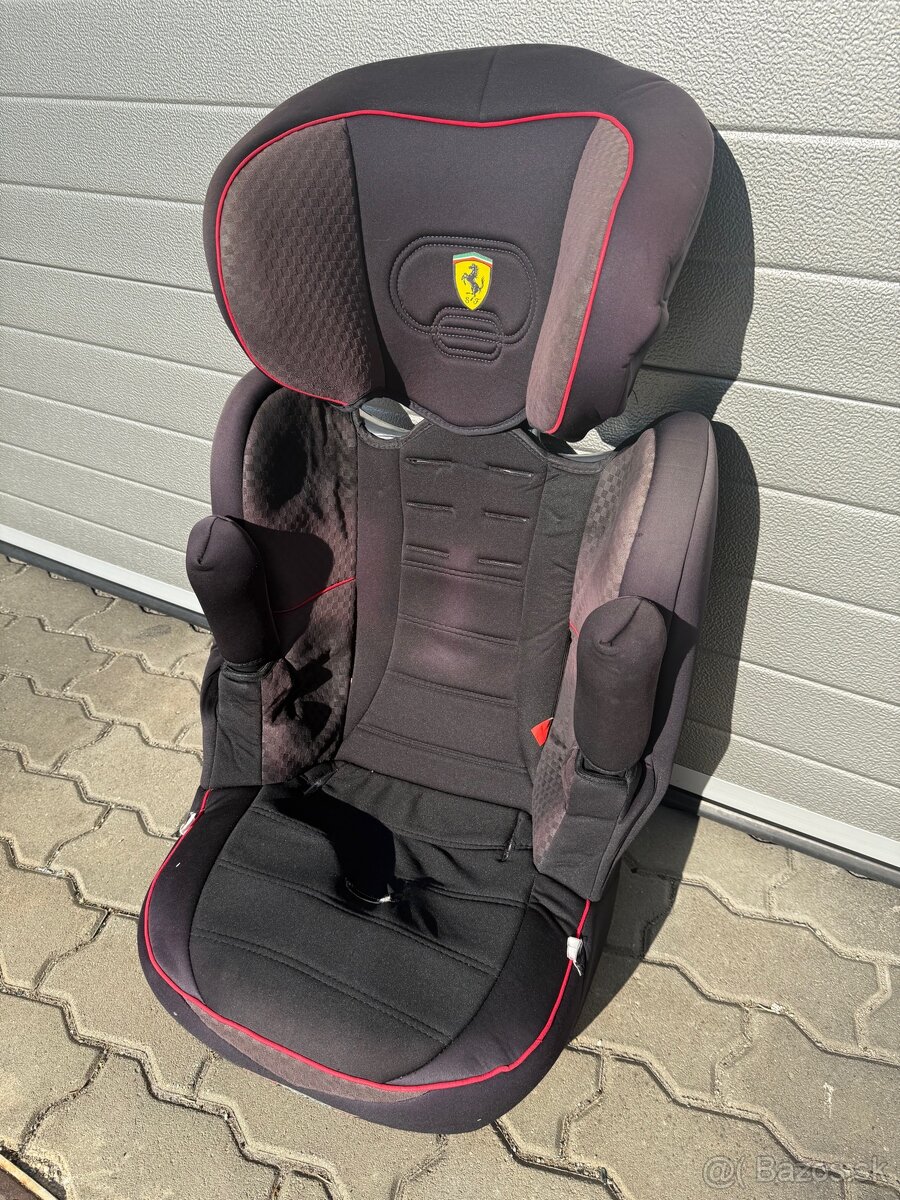 Detská autosedačka Ferrari - 2