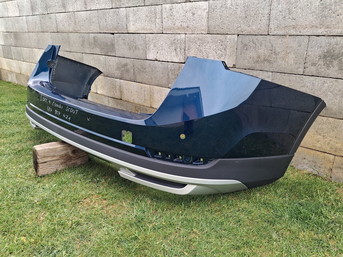 Skoda OCTAVIA 4 Combi SCOUT NARAZNIK 5E7807421 - 2