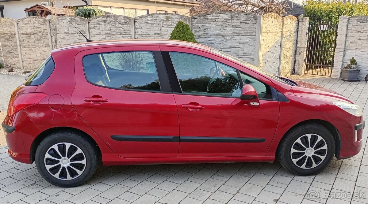 Peugeot 308 1.6 HDi - 2