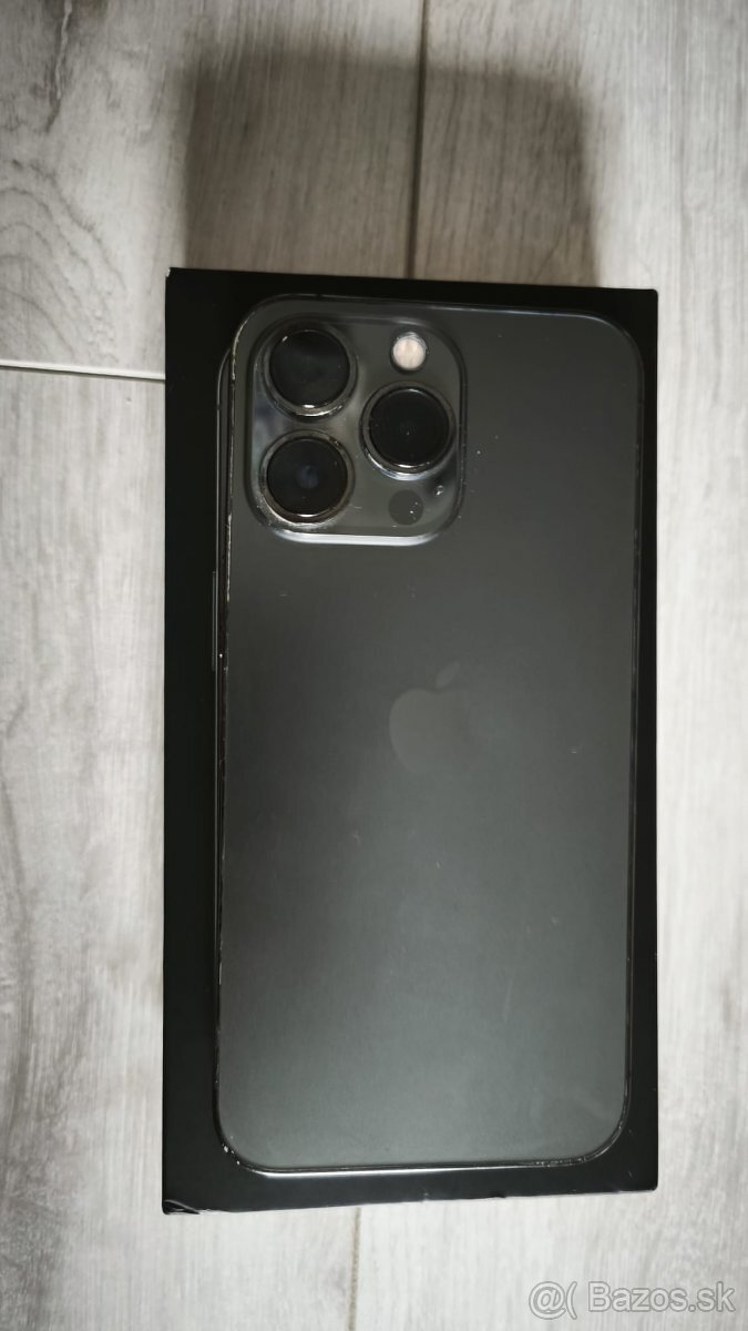 iPhone 13 Pro 256 GB Graphite, batéria 100 % - 2