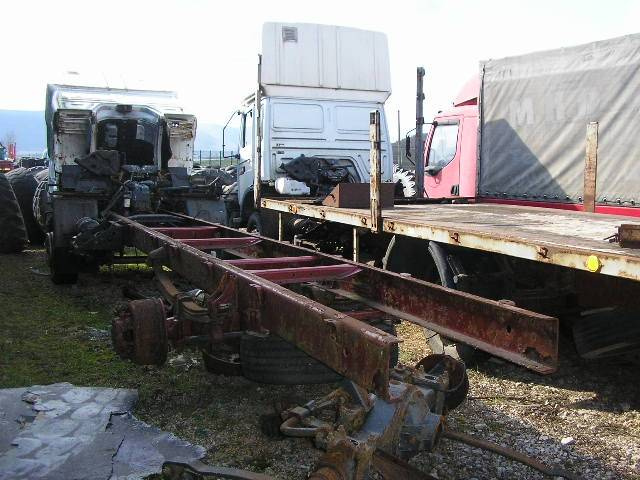 Predám rôzne veci na renault midlainer - 2