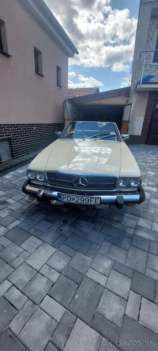 Mercedes - Benz SL450 typ 107 - 2