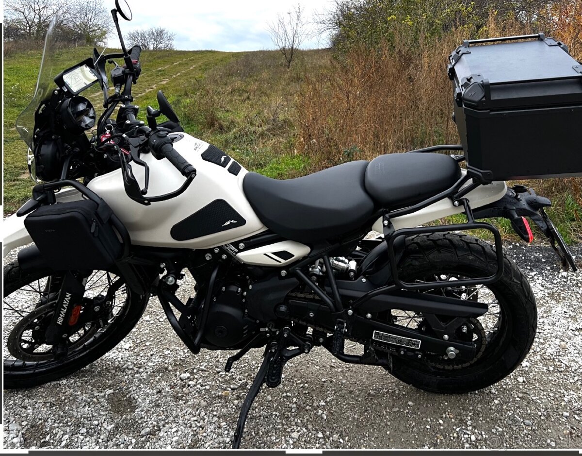Royal Enfield Himalayan 450 po zabehu, s prislusenstvom - 2
