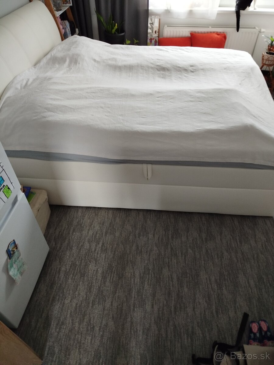 Manželská posteľ - 2