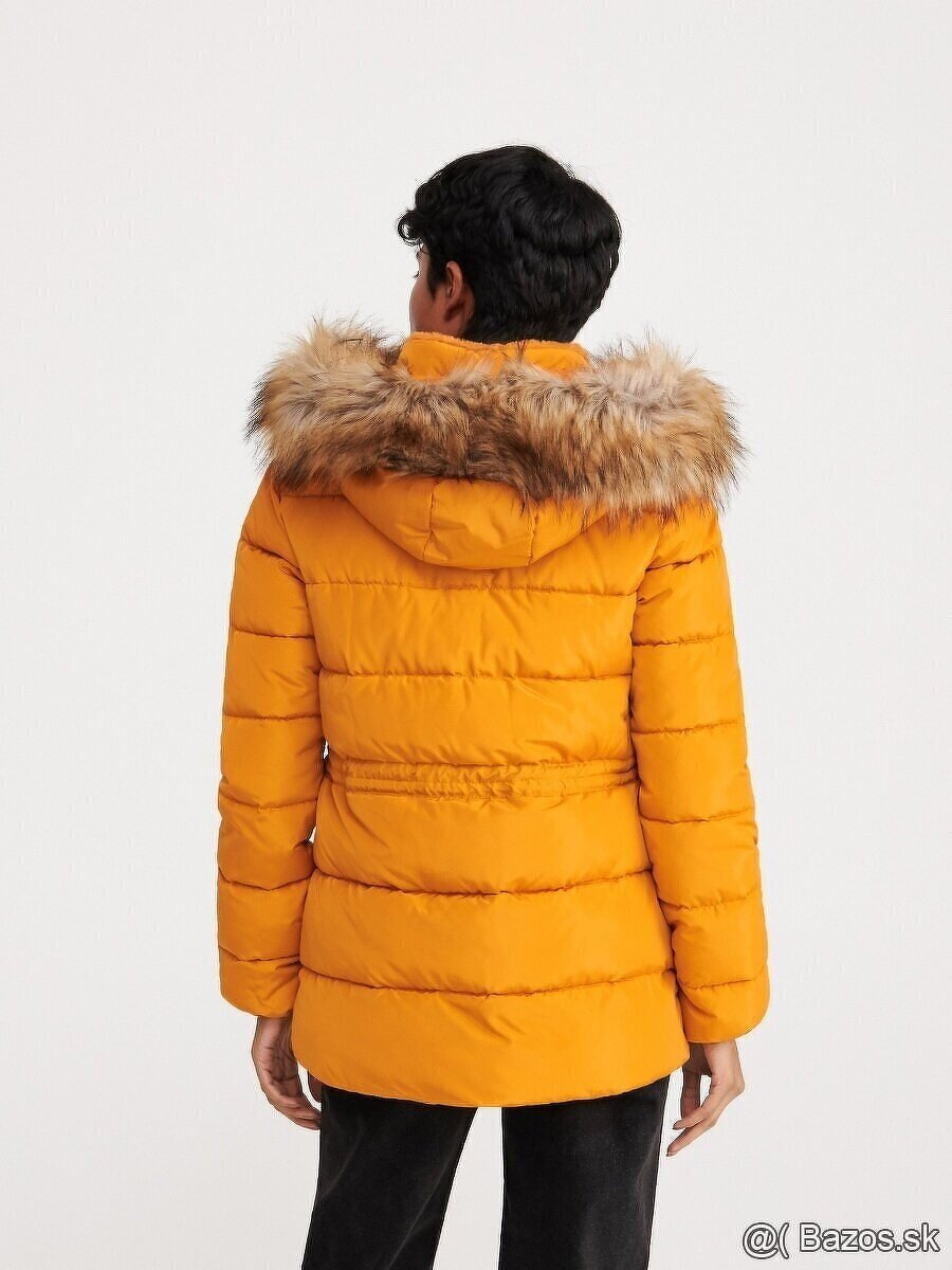 Zlta bunda Reserved - 2