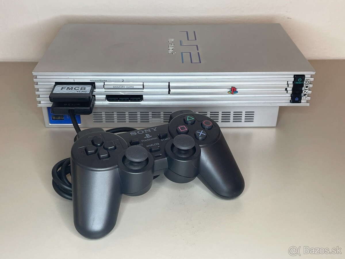 PS2 Silver SPCH 50xxx + ovládač + FMCB 64 MB - 2