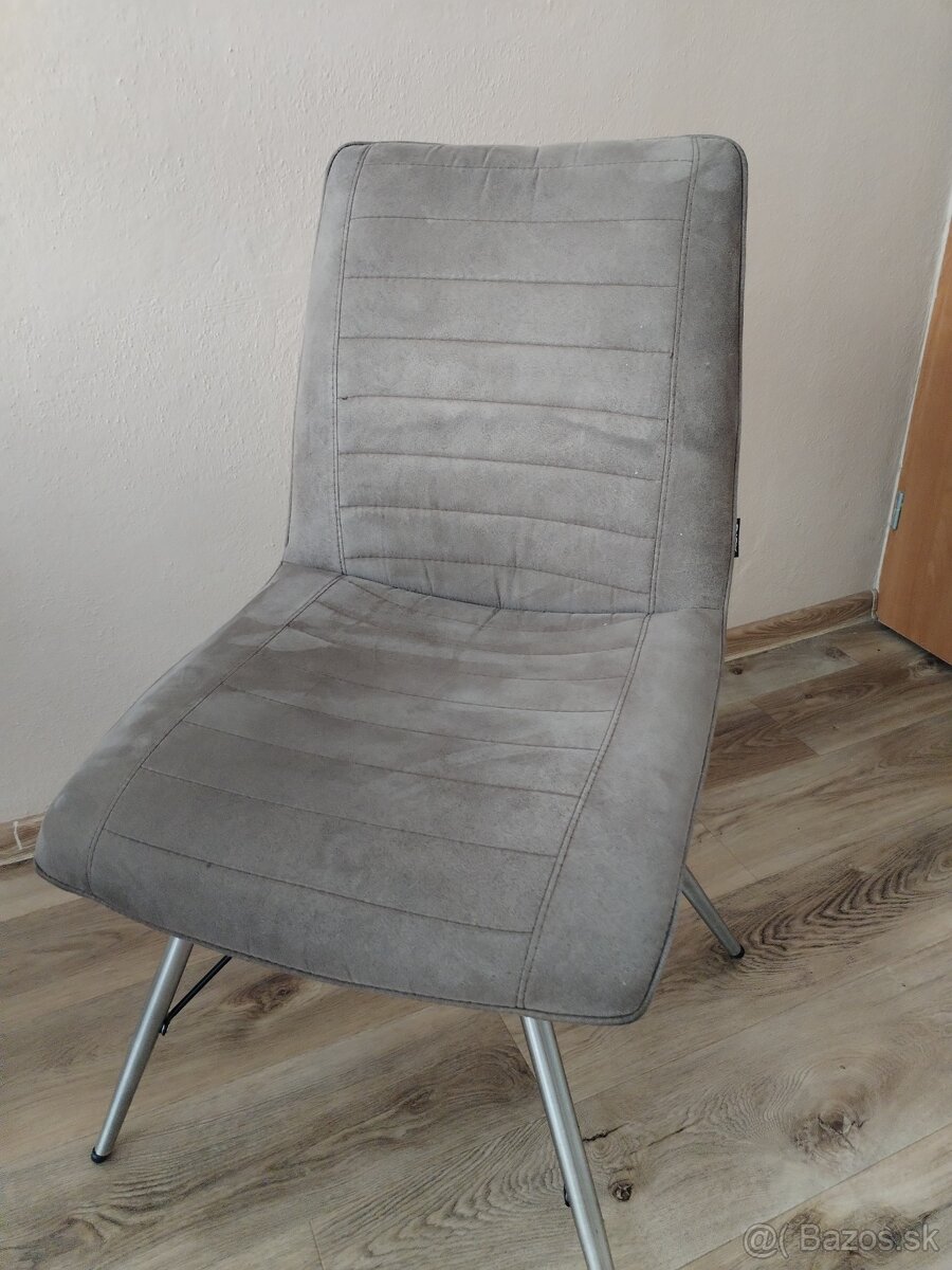 Stôl+stoličky do kuchyne - 2