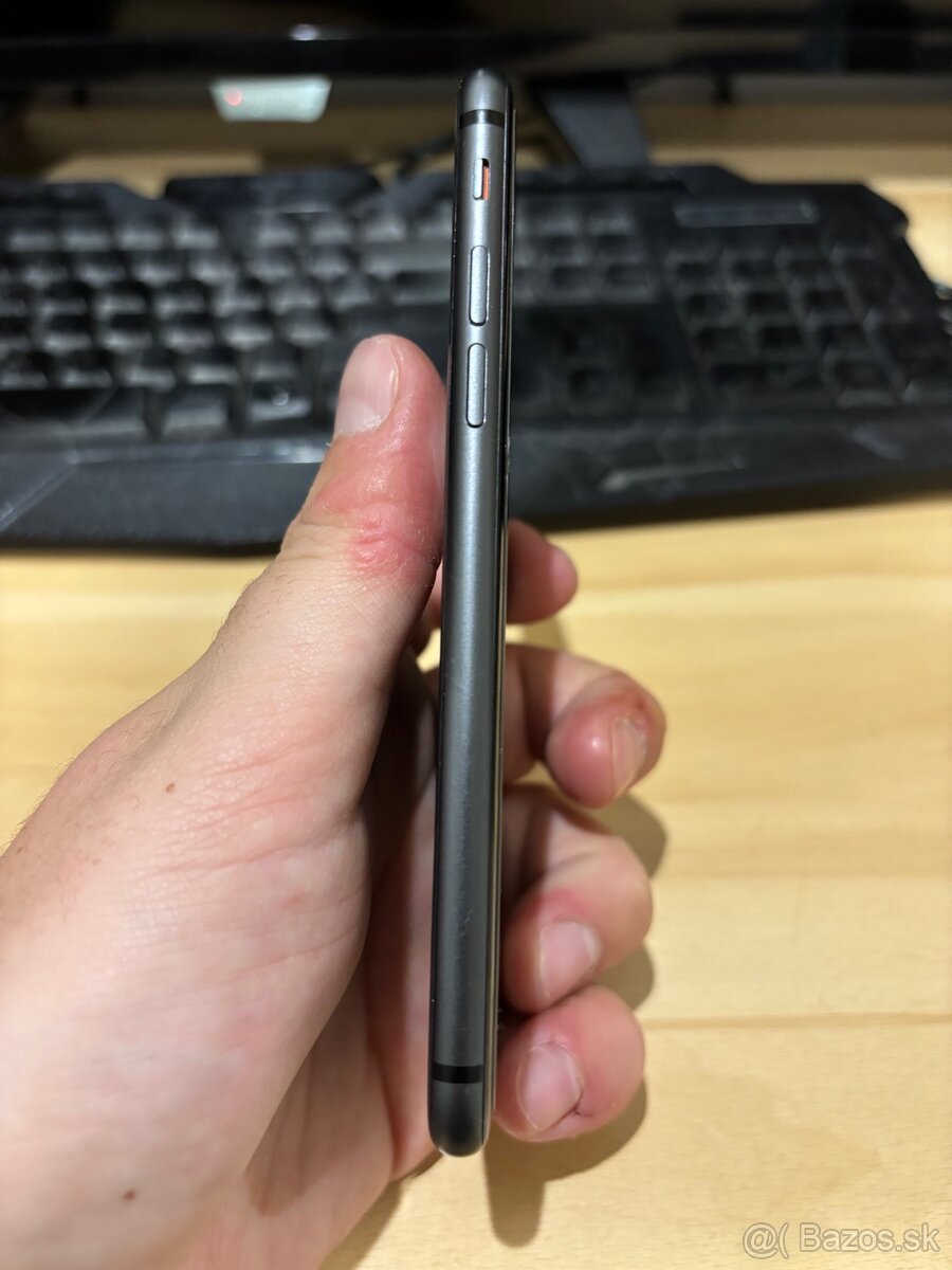 Apple IPhone 8 64 GB Space Grey - 2