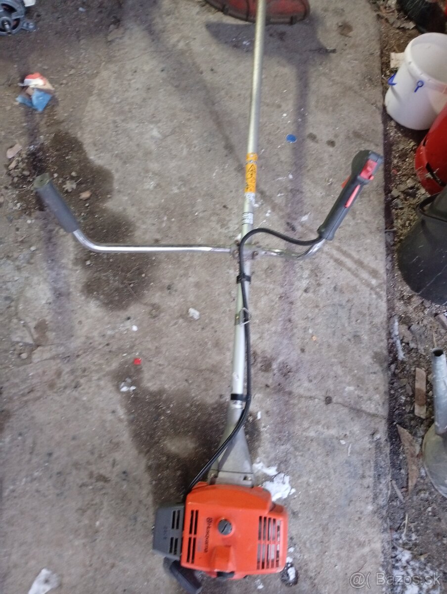 Predám krovinorez Husqvarna 143R - 2