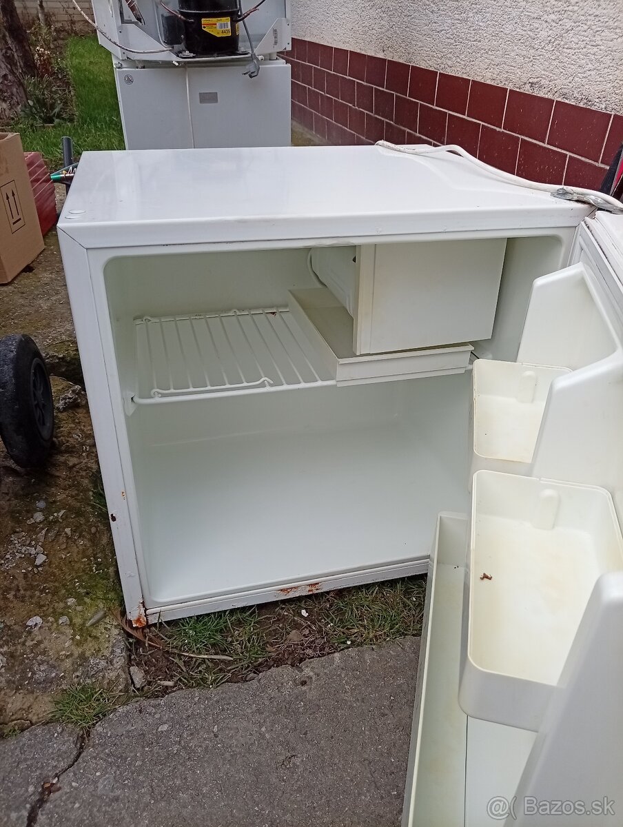 Chladnička mini bar - 2