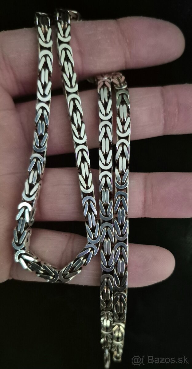 STRIEBORNÁ RETIAZKA - 2