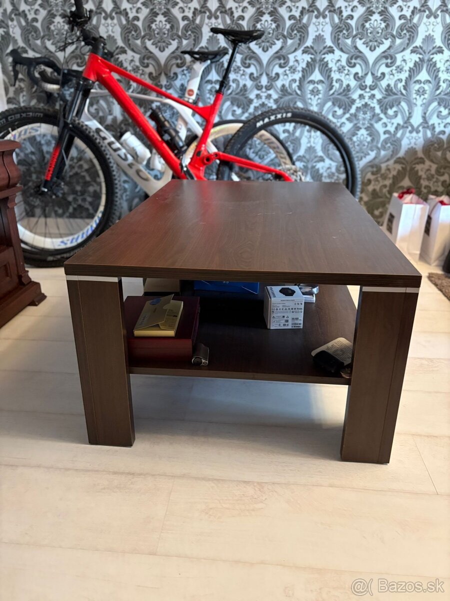 Konferenčný stolík - 2