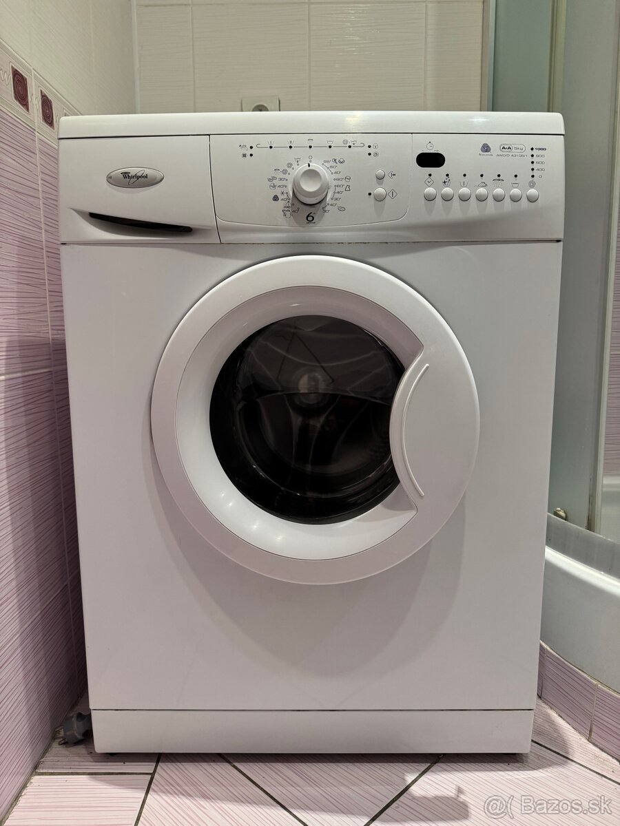 Práčka Whirlpool - 2