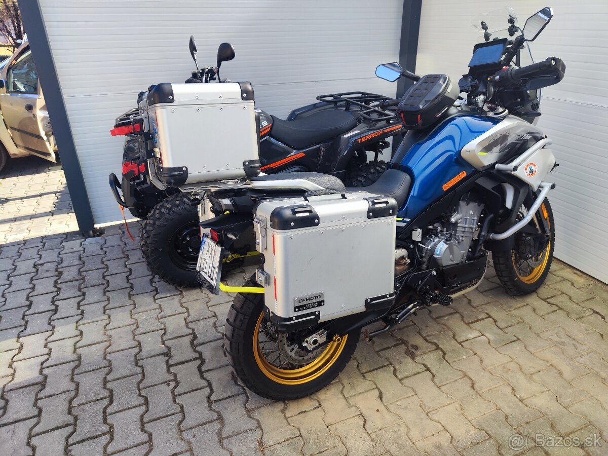 CFMOTO 800MT Touring - 2