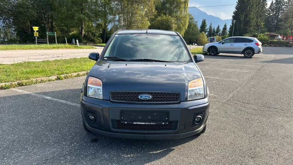 ford fusion 1.4tdci 2006 čierna farba - 2