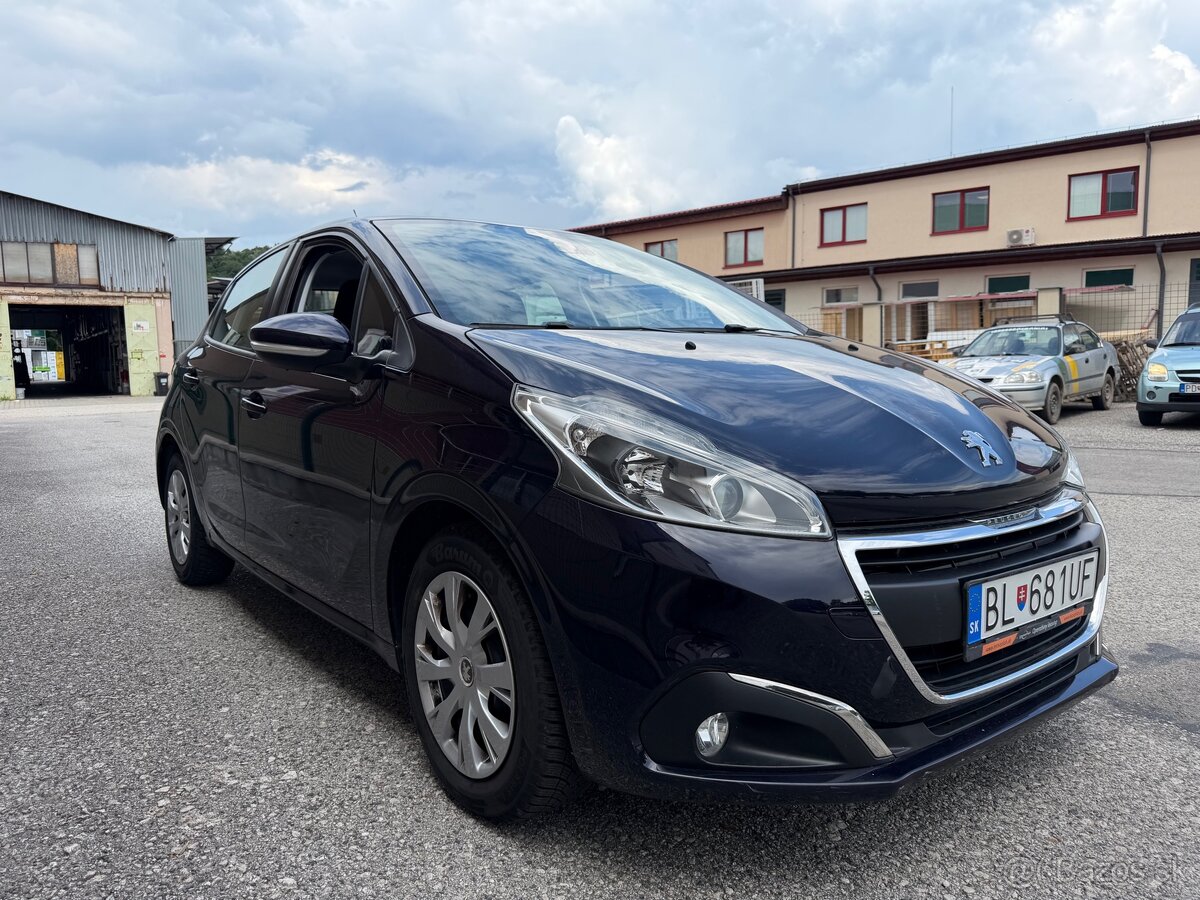 Peugeot 208 1,2i - 2