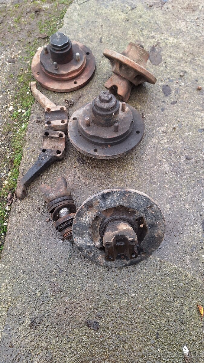 Predne naboje traktor zetor - 2