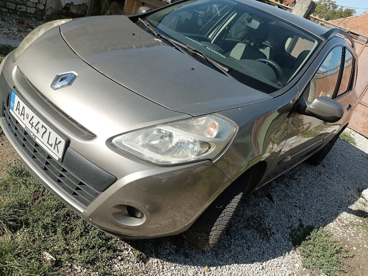 Renault Clio 3 grandtour 1.2i + LPG - 2