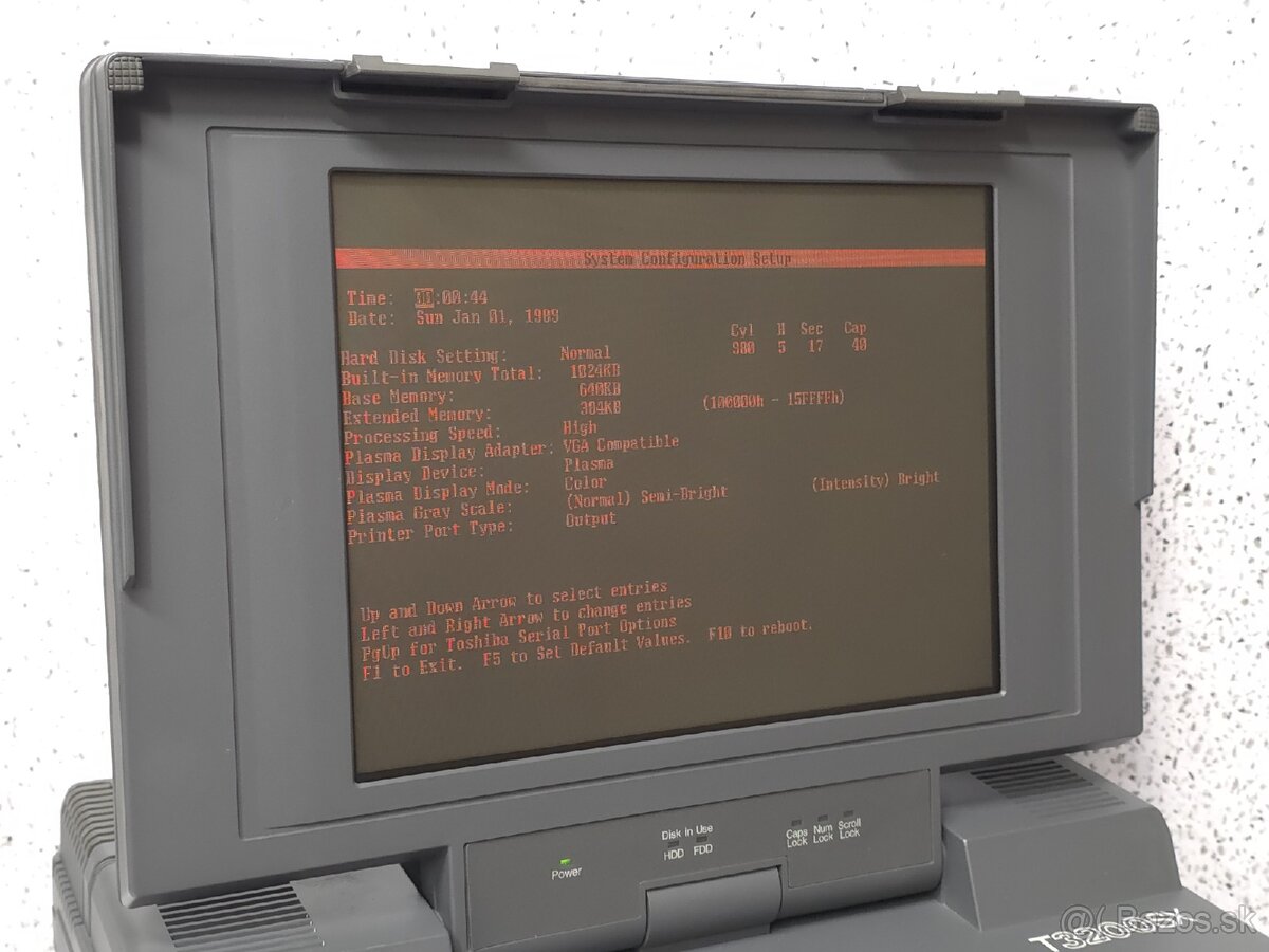 RETRO LAPTOP 》 TOSHIBA T3200SX 》HISTORICKÝ NOTEBOOK - 2