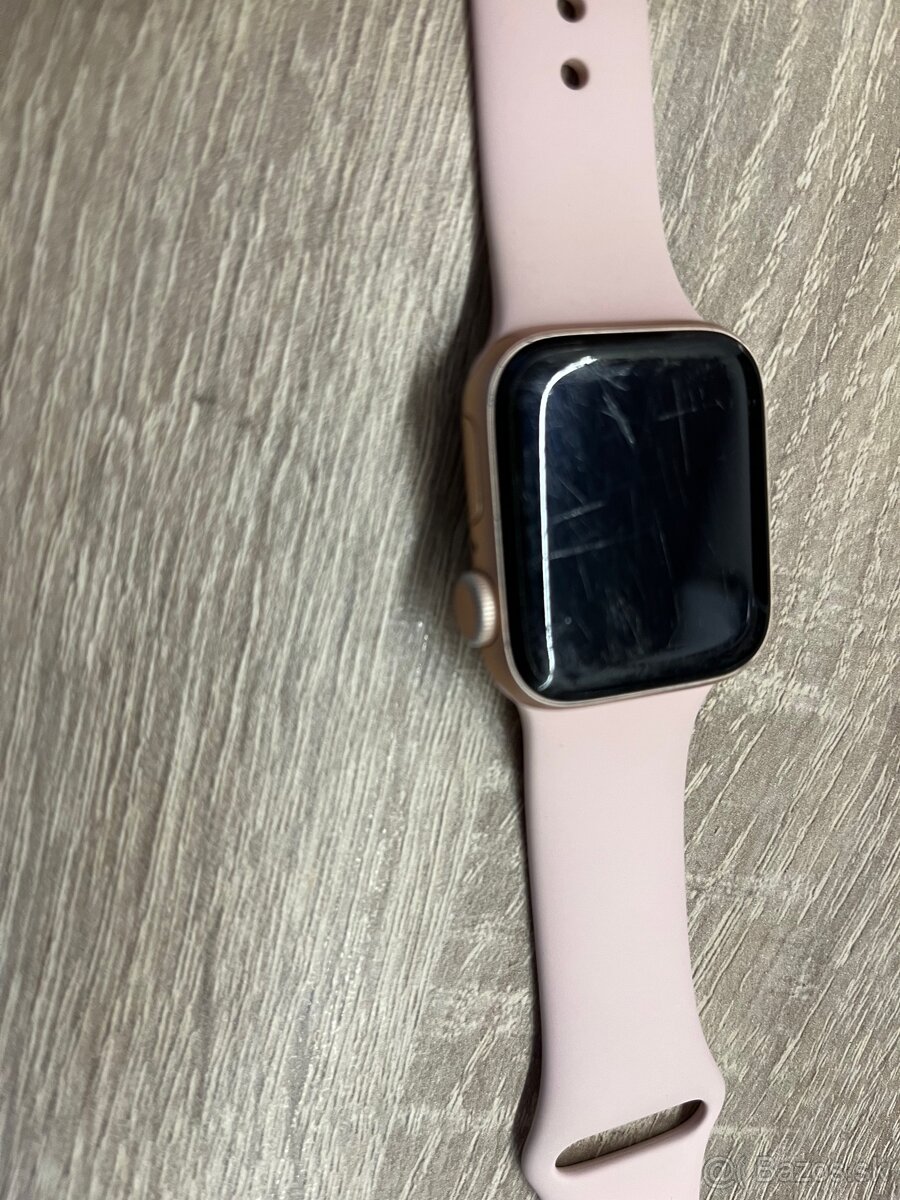 Predám Apple watch SE 40mm - 2