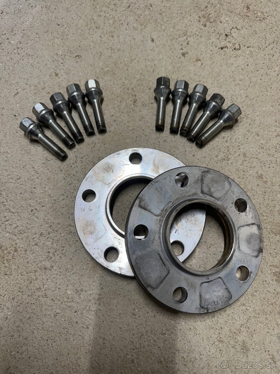 2x Rozširovacie podložky 5x120 - 2