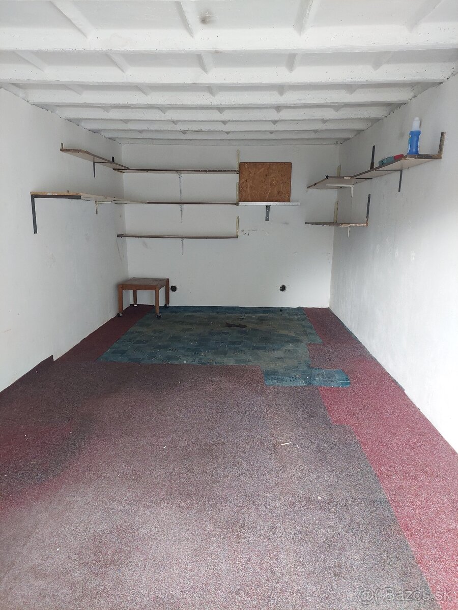 Garaz na prenajom - Tehelna ulica - 2