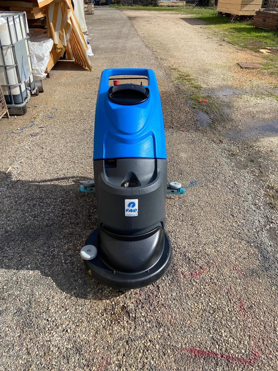 IPC CT 40 Podlahovy automat bateriovy - 2