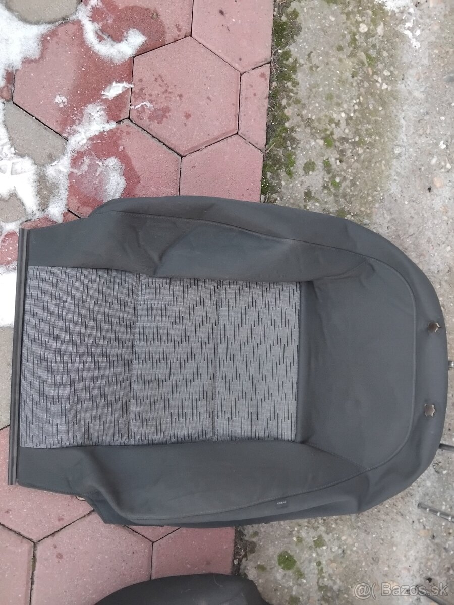 Škoda Octavia 2 interier - 2