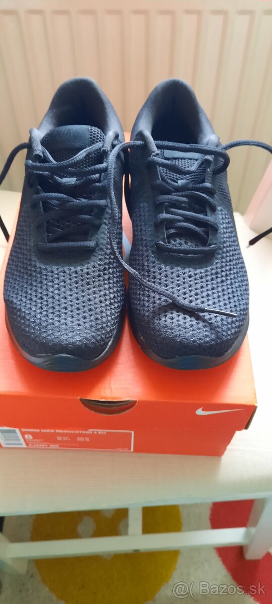 Nove damske tenisky Nike - 2