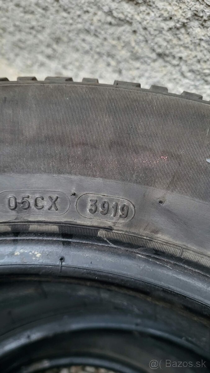 Zimne Pneu 185/65 R15 - 2