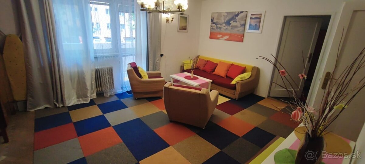 Prenájom bytu (2+1=71 m2) s terasou od majiteľa v Martine - 2