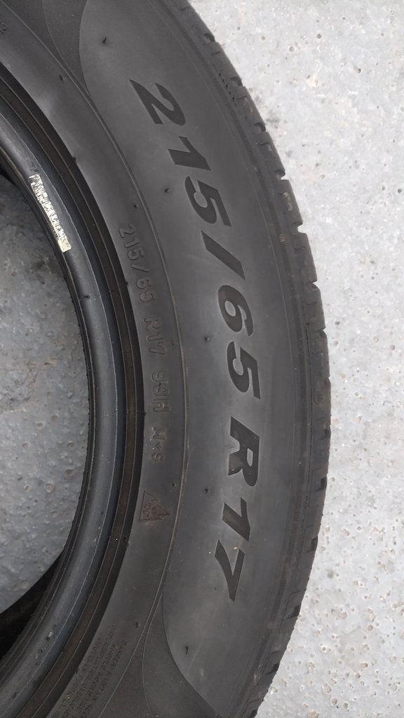zimné pneumatiky 215/65 R17 Pirelli Scorpion Winter - 2