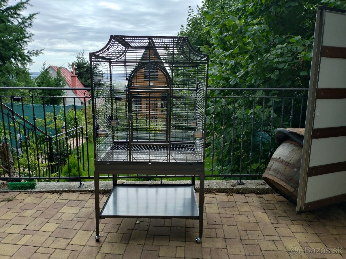 Voliera pre papagáje - 2