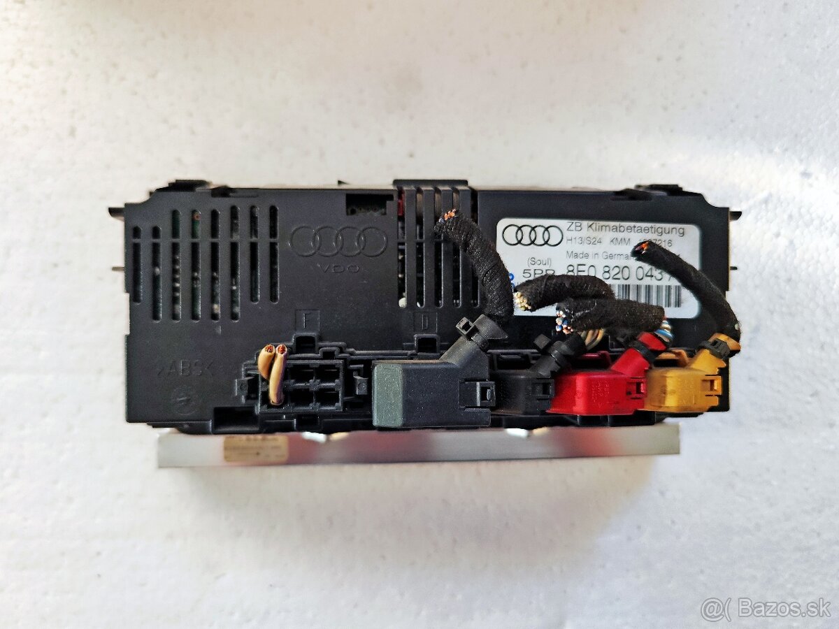 Audi A4 B6/B7 – ovládací panel klimatizácie Climatronic - 2