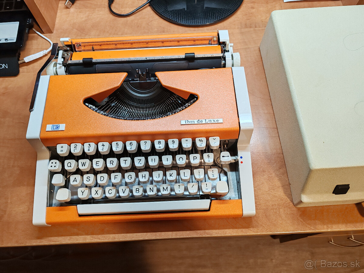 Písací stroj - 2