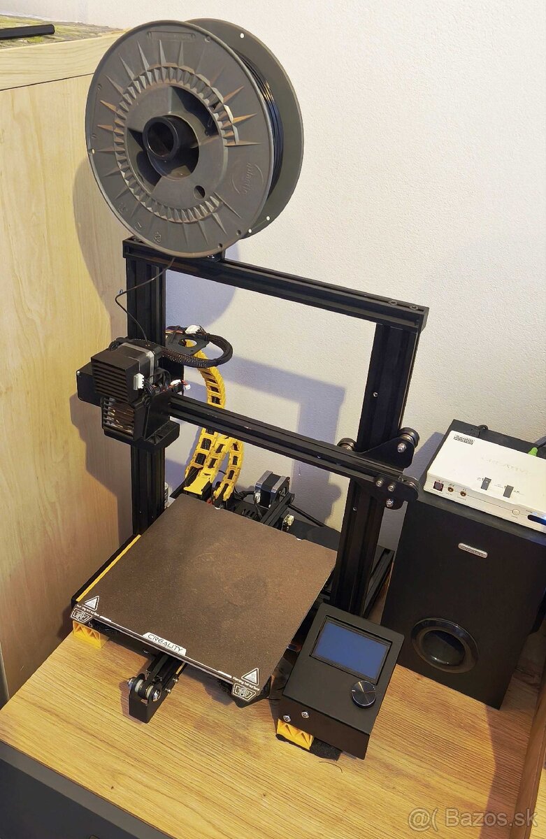 Predám 3D tlačiareň Creality Ender 3 + PLA filament - 2