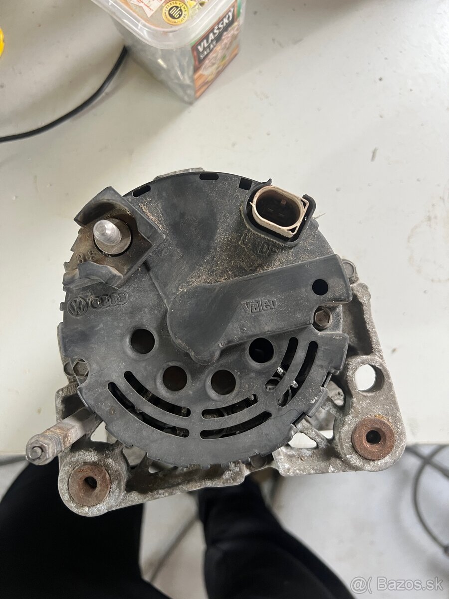 Alternator Valeo 2542282C - 2