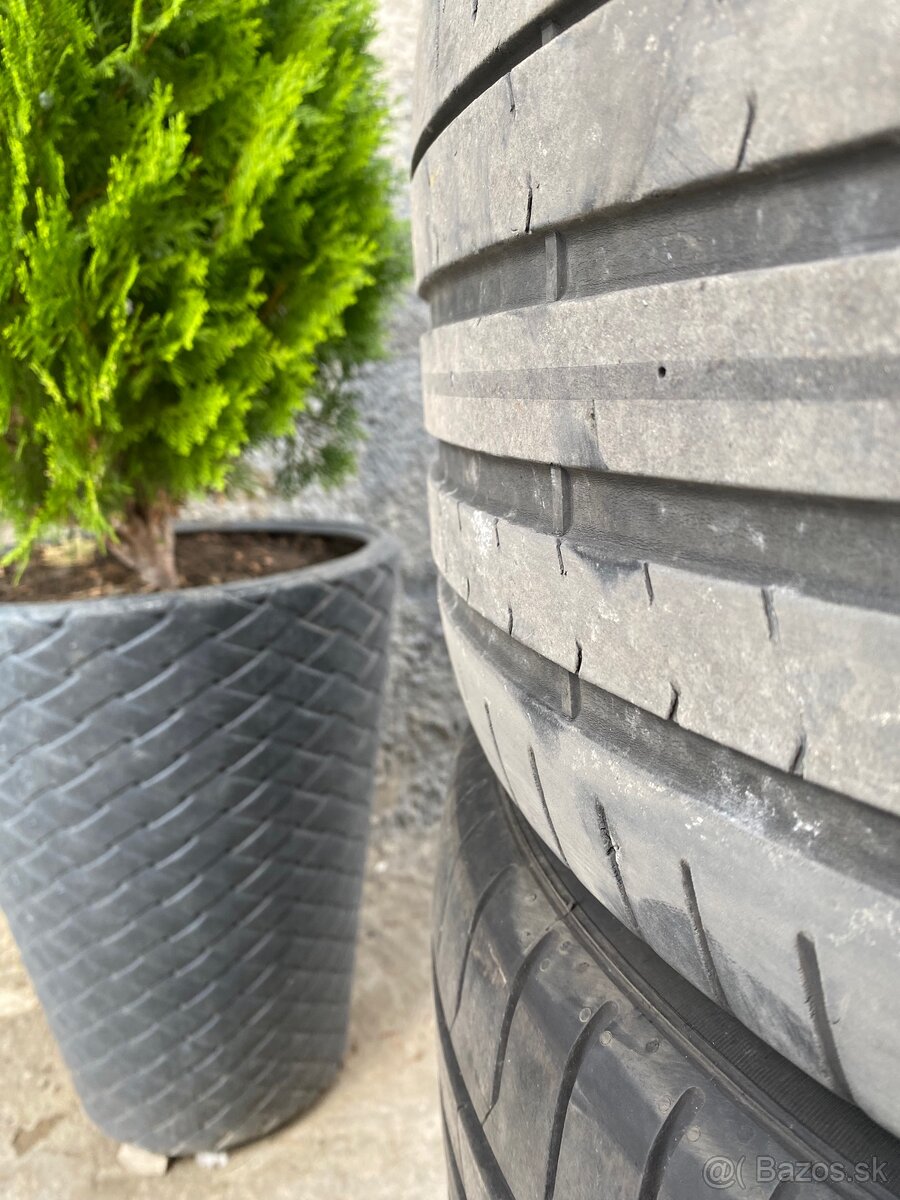 255/40 r21 pirelli p zero PNCS - 2