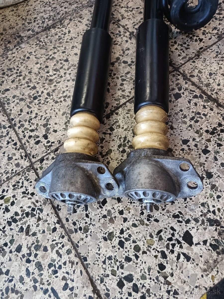 Ponúkam zadné tlmiče Monroe, Octavia mk1 - 2