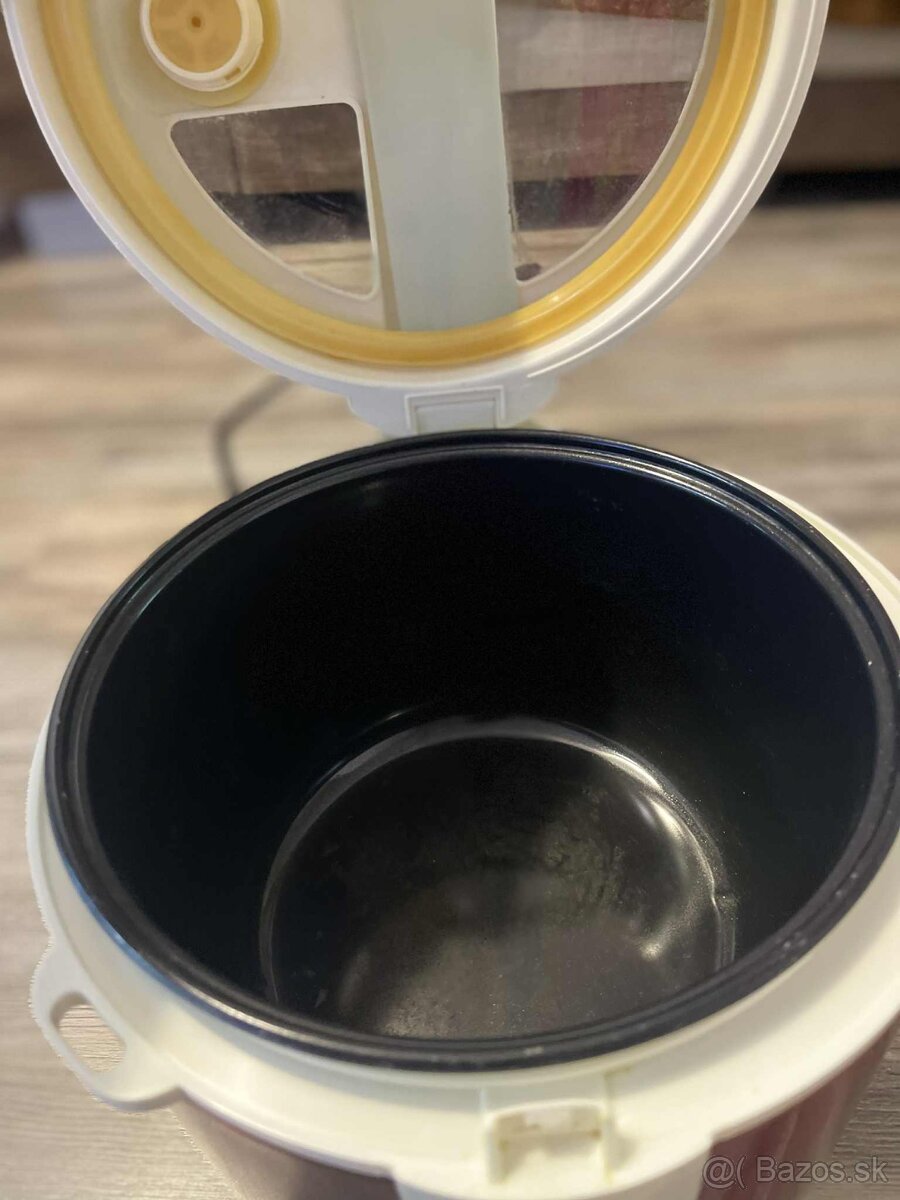 Multifunkcny hrniec - 2