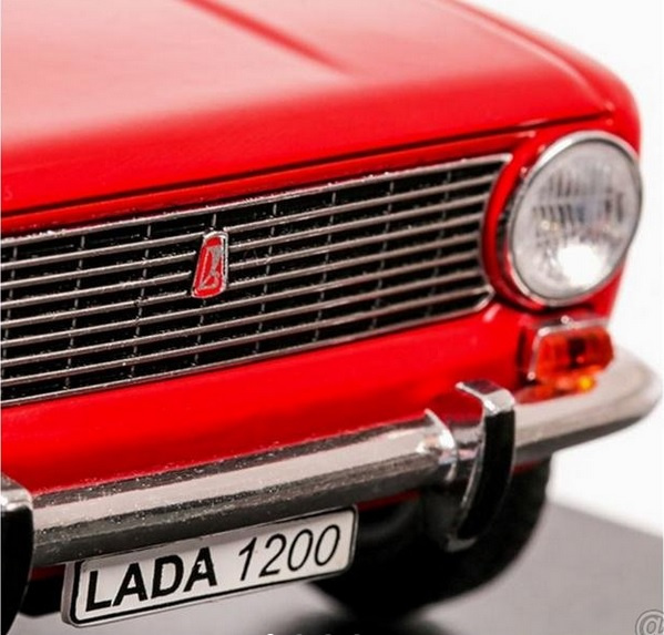 Lada 1200 (1970) 1:24 Hachette - 2