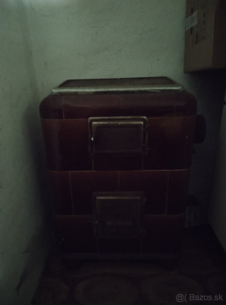 Kachlova pec na tuhé palivo - 2